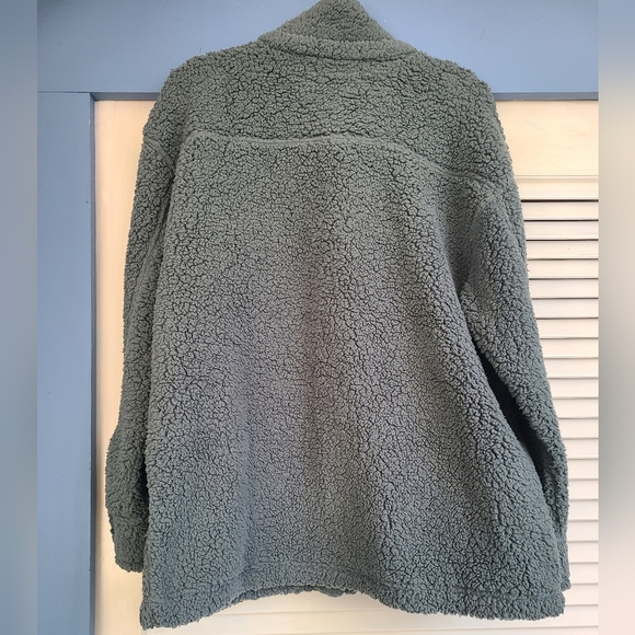32 degrees HEAT sherpa sweater (XS/S) - Picture 4 of 4